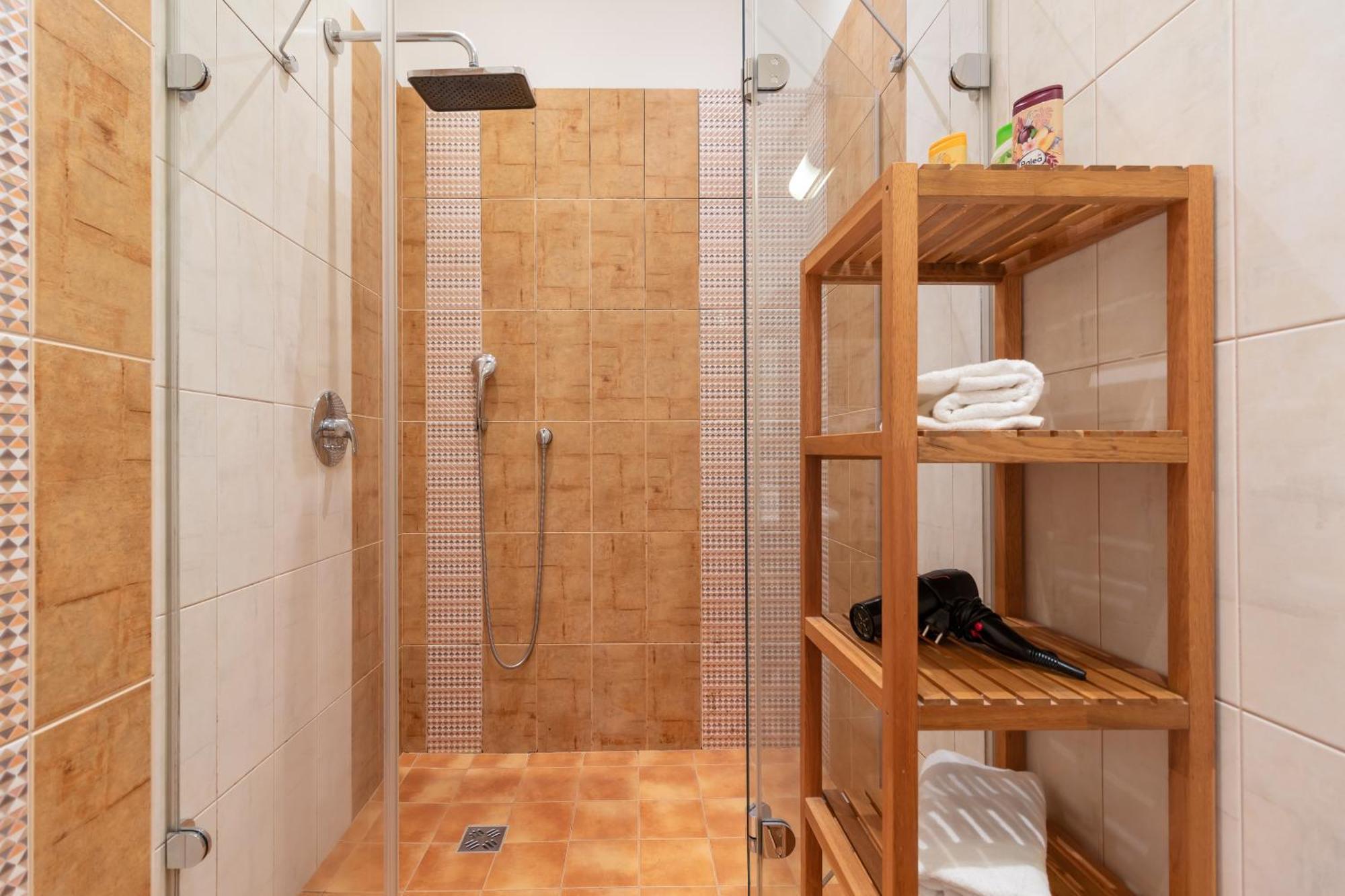 The Location In Prague, Charles Bridge & Old Town Square Apartmán *